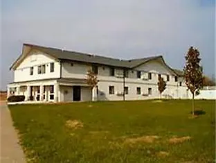 Knights Inn Wentzville Mo 3*,